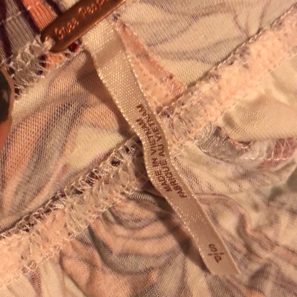 FP Free People Dolman Twist Front Top - Picture 5 of 6